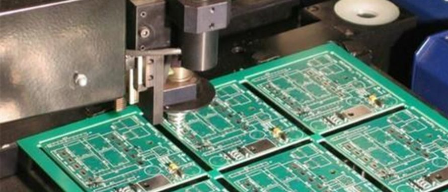 What-Should-be-Paid-Attention-to-When-Welding-Double-Sided-Circuit-Boards-1